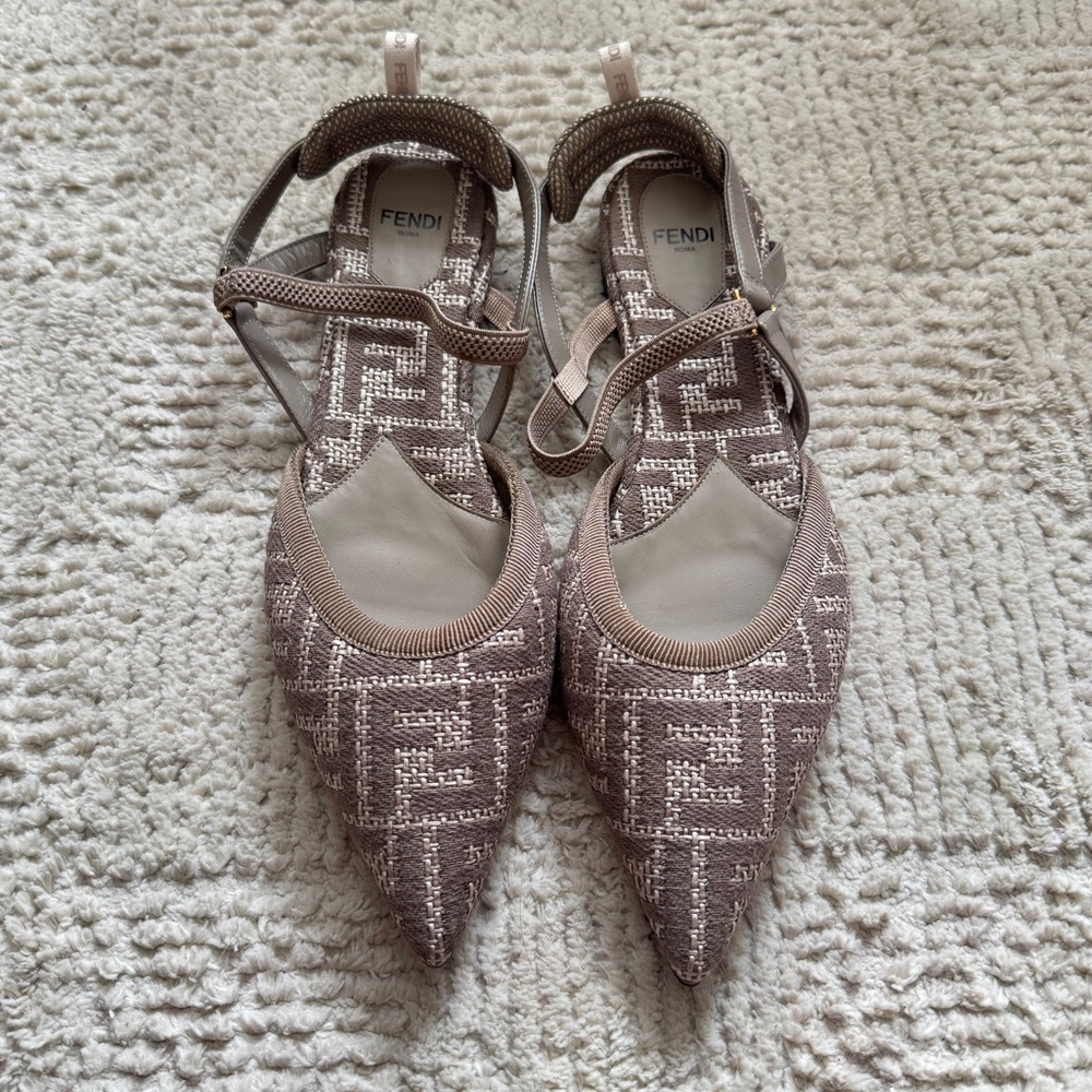 Fendi Colibri Lite FF Rafia Slingback Flats